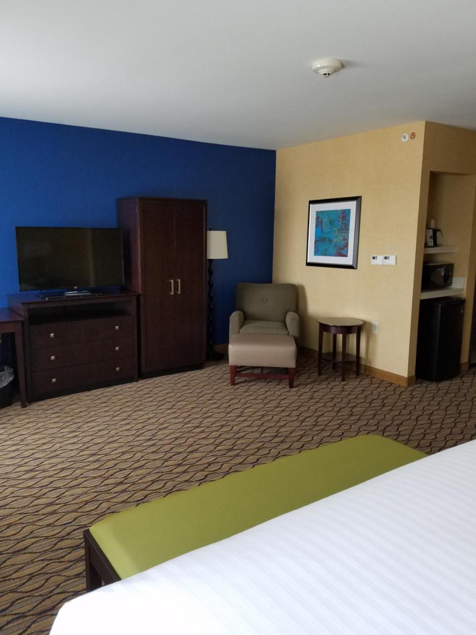 Trenton 2024 holiday inn